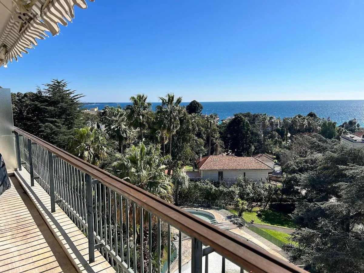 Cannes Blue Riviera Luxe Apartment