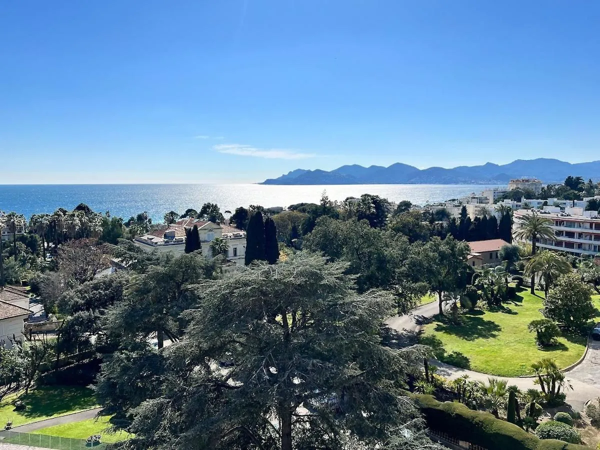 Apartment Cannes Blue Riviera Luxe France